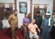 Uluran Tangan Bupati Simalungun, Hibahkan Kursi Roda untuk Jayaman Rajagukguk