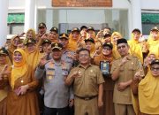 Kapolres Serang AKBP Condro mendampingi Kapolda Banten Irjen Hengki melakukan kunjungan kerja ke SMAN I Ciruas