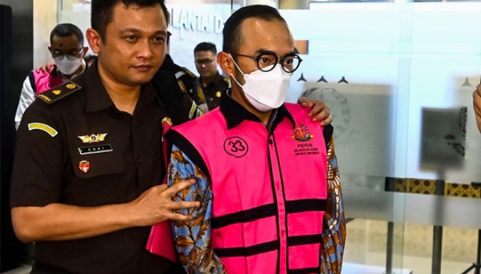 Jadi Terdakwa Korupsi, Mantan Dirut PT Pertamina Patra Niaga Statusnya Masih Karyawan BUMN